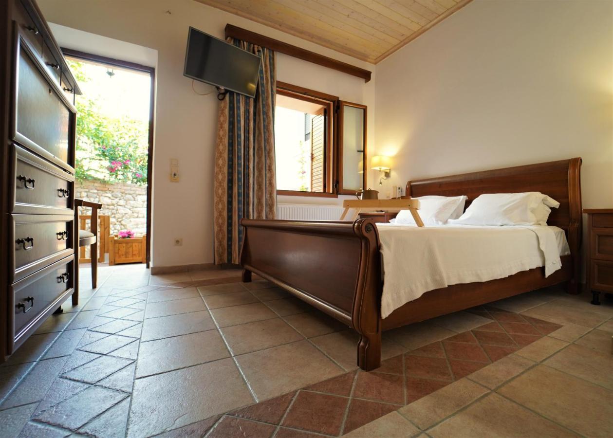 Hotel Tourist Parga Luaran gambar
